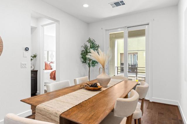 3039 Baze Road, San Mateo CA: https://media.crmls.org/mediaz/9c86b6b9-497a-487b-88d8-4a7b2273cc9e.jpg
