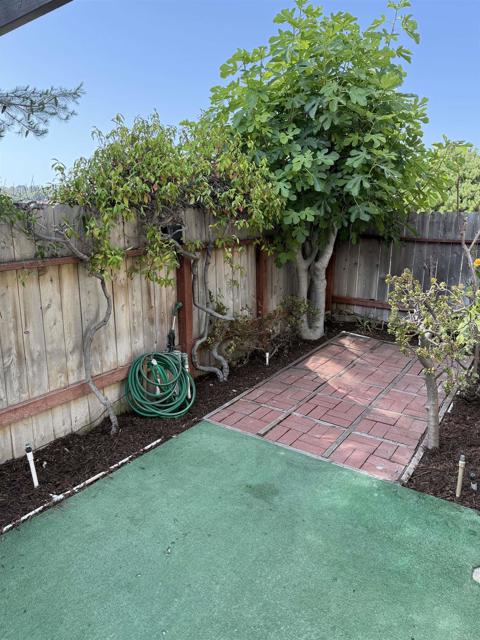 1404 Lombard Street, Vista CA: https://media.crmls.org/mediaz/9c86c26c-0429-4252-9f30-27f415d1106b.jpg