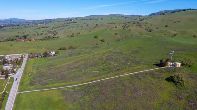 0 New Avenue, Morgan Hill CA: https://media.crmls.org/mediaz/9c86f468-e4f6-48df-bf8e-4b4de4567fb5.jpg