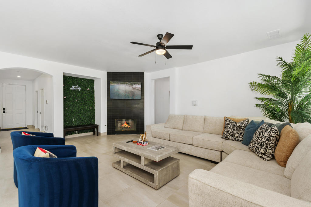 MLS #219137533DA image #5