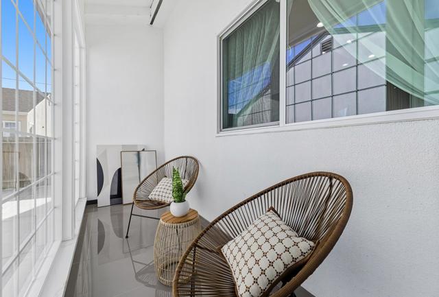 4547 Cerritos Avenue, Fremont CA: https://media.crmls.org/mediaz/9c87a1c9-1e2d-4e00-bdca-f10dbb4b1245.jpg