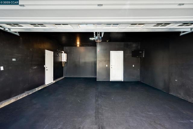 9603 Del Seis Dr, Sacramento CA: https://media.crmls.org/mediaz/9c8886e1-5690-49f5-b858-a91376062e64.jpg