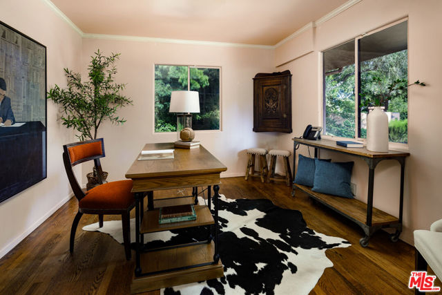4490 Via Alegre, Santa Barbara CA: https://media.crmls.org/mediaz/9c89da03-104a-41a4-866b-7766edb7982c.jpg