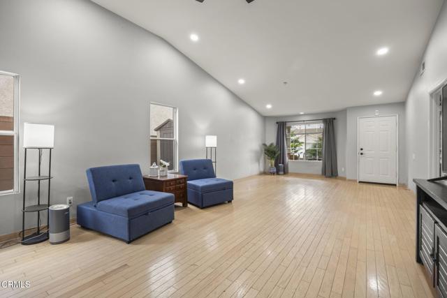 Detail Gallery Image 11 of 43 For 718 Binnacle St, Oxnard,  CA 93035 - 4 Beds | 2 Baths