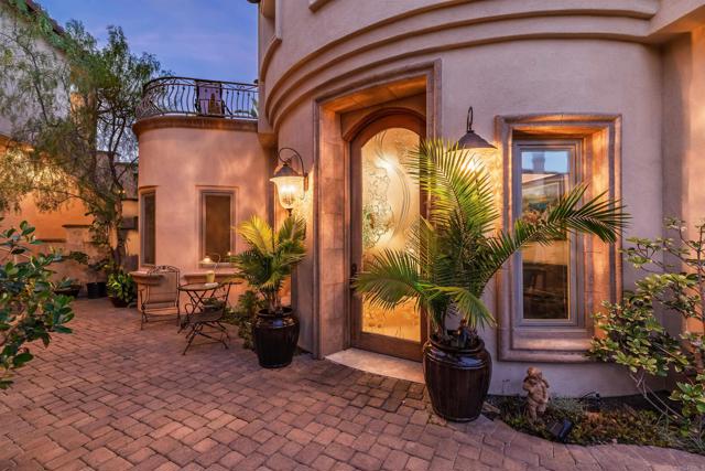 Detail Gallery Image 6 of 55 For 7104 Aviara Dr, Carlsbad,  CA 92011 - 5 Beds | 5/1 Baths