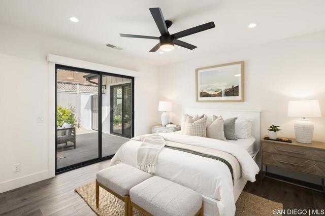 1170 Chinquapin AVE, Carlsbad CA: https://media.crmls.org/mediaz/9c8b6021-07ff-4594-b655-b7d99ba6923f.jpg