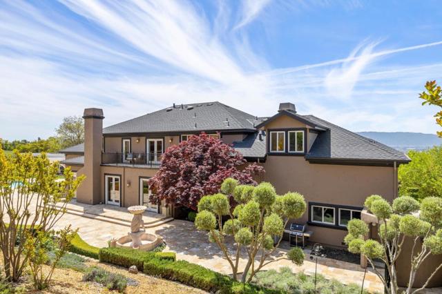 9540 Via Del Oro, Gilroy CA: https://media.crmls.org/mediaz/9c8c7024-5023-4fea-9ab9-c56c06d9c134.jpg