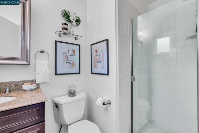 57 Jemco Ct, Pleasant Hill CA: https://media.crmls.org/mediaz/9c8d3ce6-5ea7-448b-b74d-339dd25991f8.jpg