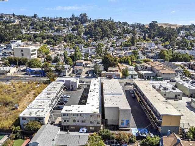 Details for 7975 Macarthur Blvd, Oakland, CA 94605
