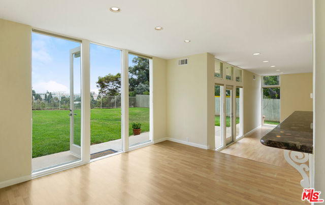 Drew Fenton | 902 EL MEDIO Avenue Pacific Palisades CA | MLS: 7315125