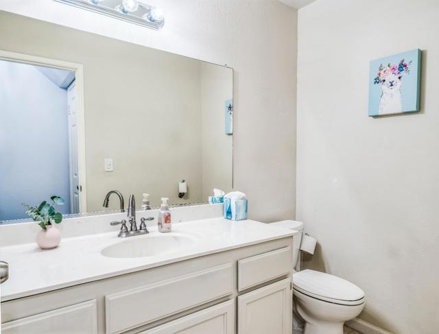 350 Creekview Drive, Morgan Hill CA: https://media.crmls.org/mediaz/9c8fd90f-1ff5-4f3e-9d91-7881d6a1384a.jpg