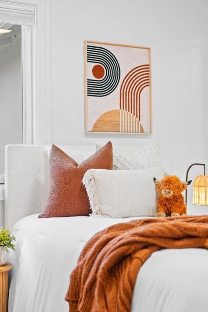 631 Wilson Court, Santa Clara CA: https://media.crmls.org/mediaz/9c900e1e-b2db-421f-b53c-93c14aeec7ab.jpg