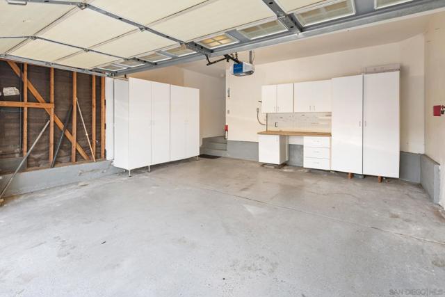 1614 Wesley Way, Vista CA: https://media.crmls.org/mediaz/9c9104fb-3ac0-4ae5-8630-e3e9b6b95d5e.jpg