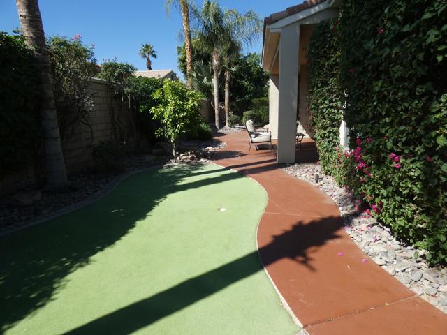 77 Clavel Court, Palm Desert CA: https://media.crmls.org/mediaz/9c911822-4c1d-4eb5-8b0f-9854cbfbb71d.jpg