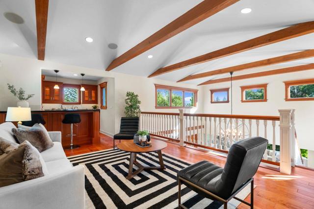 23447 Skyview Terrace, Los Gatos CA: https://media.crmls.org/mediaz/9c915683-1740-4447-b755-298ab16472ec.jpg