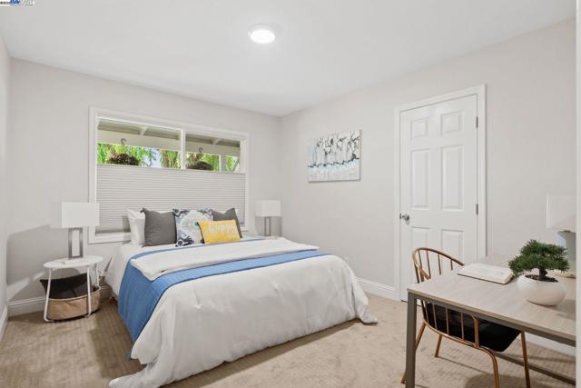 955 Maud Ave, San Leandro CA: https://media.crmls.org/mediaz/9c919cfc-b67e-429d-ba2b-cbcdb7bbeefb.jpg