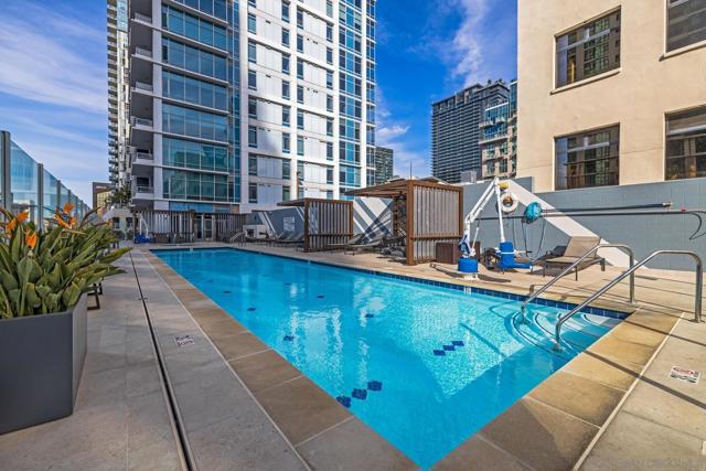 Image 51 of 60 For 1262 Kettner Blvd  3202