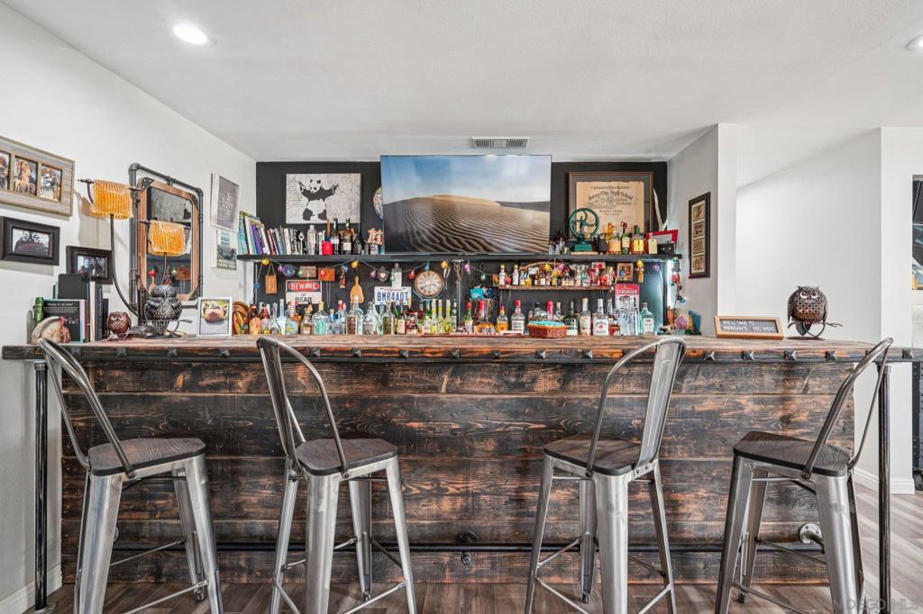 MLS #250043633SD image #7