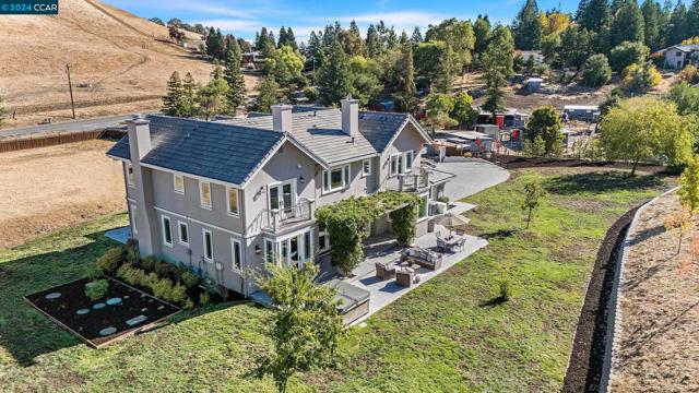 Image 40 of 44 For 2495 Reliez Valley Rd