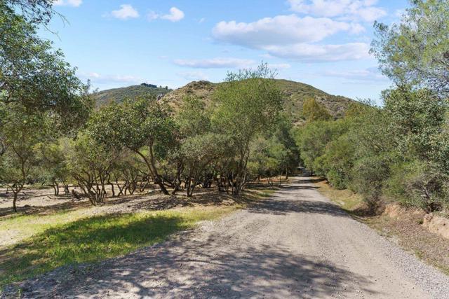 Detail Gallery Image 16 of 49 For 9115 Harmony Grove Rd, Escondido,  CA 92029 - 3 Beds | 2 Baths