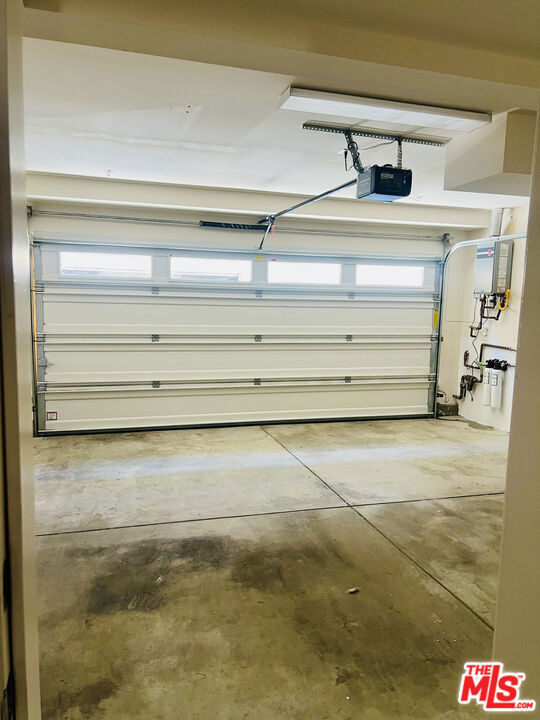 2930 Rowena Avenue, Los Angeles CA: https://media.crmls.org/mediaz/9c939ff3-e1c5-4ffb-b436-b4a924af8f9e.jpg