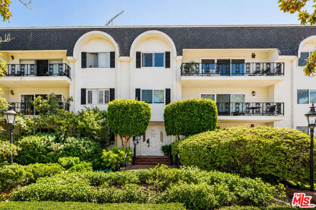 404 San Vicente Boulevard, 204 photo 14