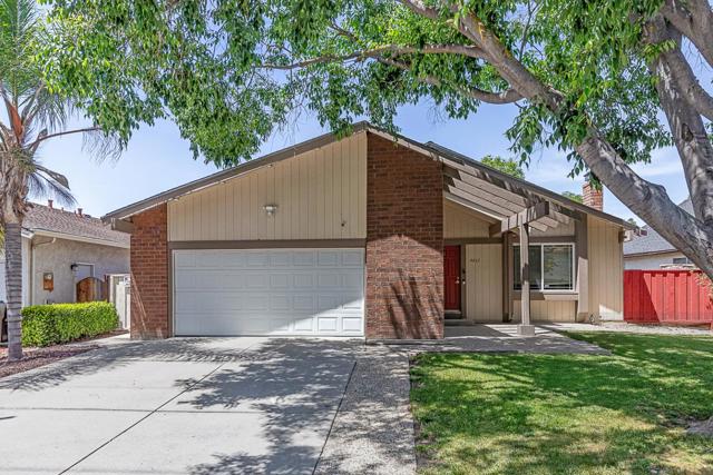 4463 Park Sommers Way, San Jose CA: https://media.crmls.org/mediaz/9c942684-fe82-48bd-9c0c-efc8c24dae84.jpg