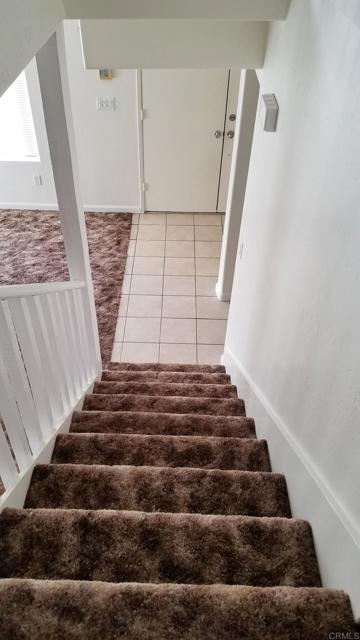 294 Chambers St, El Cajon CA: https://media.crmls.org/mediaz/9c94b853-8edb-4a59-8621-08319b74f2ea.jpg