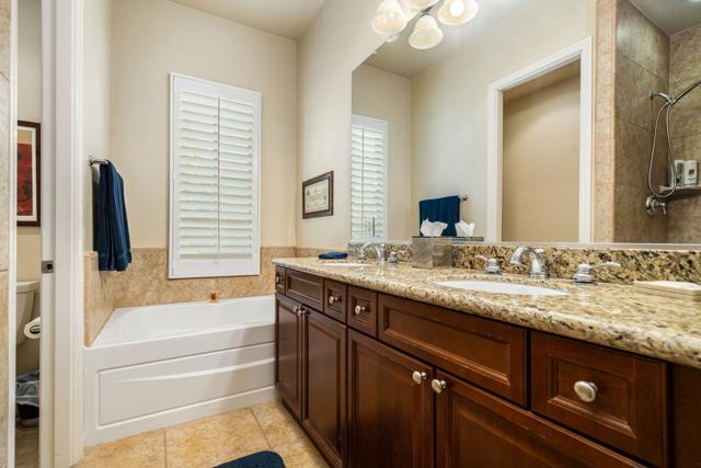 49-web-or-mls-KGLegacy_OPMG_1025_049