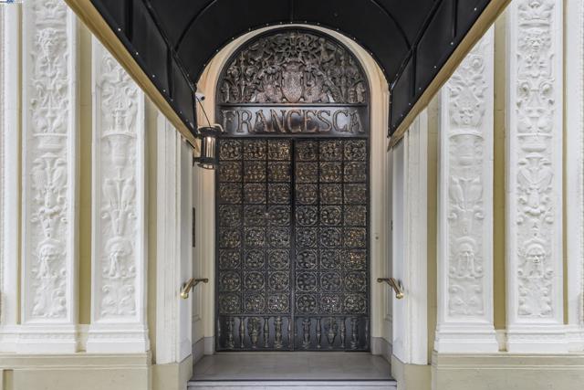 850 POWELL STREET, San Francisco CA: https://media.crmls.org/mediaz/9c95f448-d72c-4636-84d6-fcd1e62cdb43.jpg