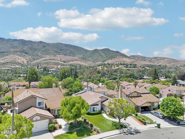 5406 luis Drive, Agoura Hills CA: https://media.crmls.org/mediaz/9c96d1b3-c57c-46ca-b753-734ef4225ad5.jpg