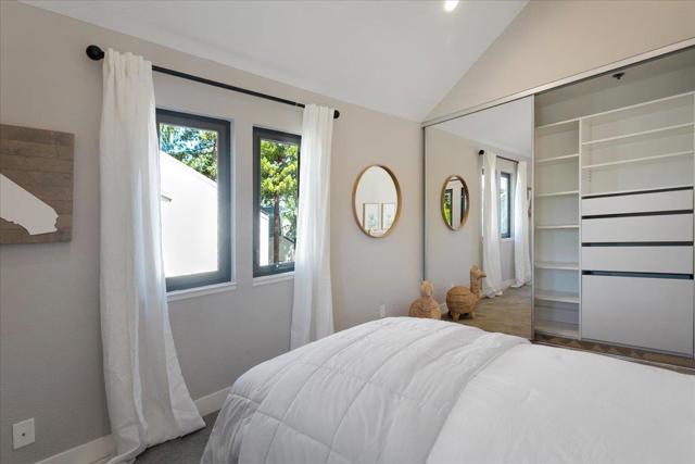 181 Centre Street, Mountain View CA: https://media.crmls.org/mediaz/9c971ad4-a289-4e91-9591-3b5e934bbe1d.jpg