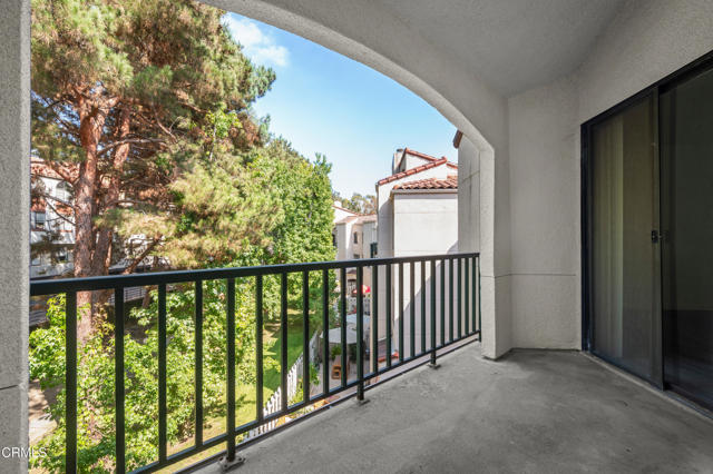 Detail Gallery Image 26 of 38 For 4201 via Marisol #330,  Los Angeles,  CA 90042 - 2 Beds | 2 Baths