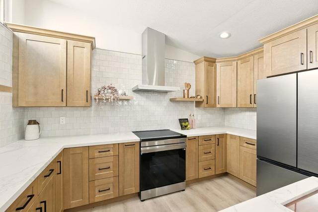 1180 Peterson Drive, Gilroy CA: https://media.crmls.org/mediaz/9c995b9b-929f-427f-8bb8-bf2296bf592e.jpg