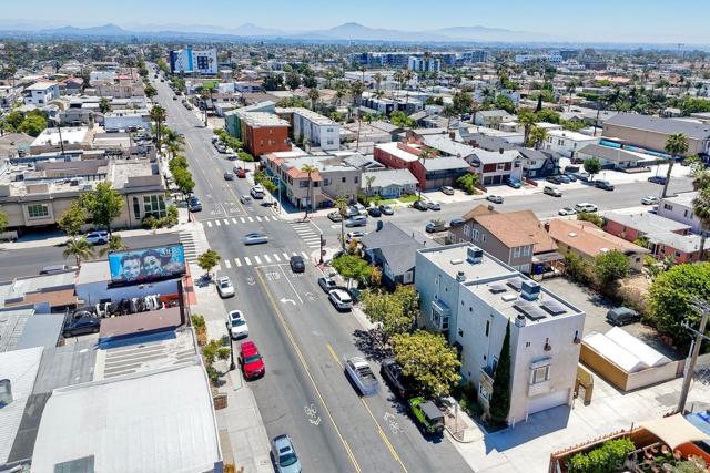 2625 Adams Avenue, San Diego CA: https://media.crmls.org/mediaz/9c996f34-fb76-4f98-a831-27fdb6375be9.jpg
