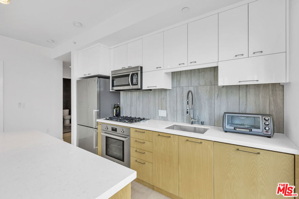 MLS #25594307 image #12