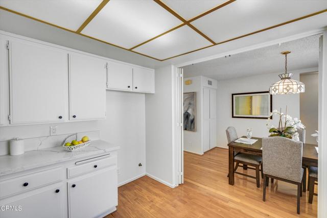 Detail Gallery Image 21 of 41 For 149 S Avenue 54 #14,  Los Angeles,  CA 90042 - 2 Beds | 2/1 Baths