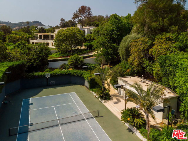 1210 Benedict Canyon Drive, Beverly Hills, California 90210, 11 Bedrooms Bedrooms, ,13 BathroomsBathrooms,Single Family Residence,For Sale,Benedict Canyon,24348129
