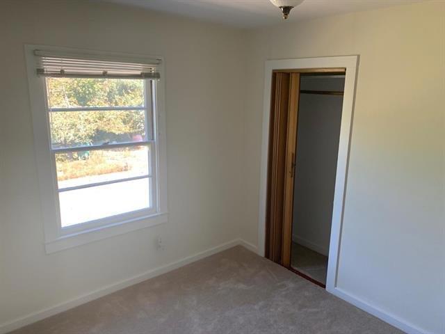 925 Miramontes Street, Half Moon Bay CA: https://media.crmls.org/mediaz/9c9b93e1-aff1-42e5-983f-aa5a17d7a20a.jpg