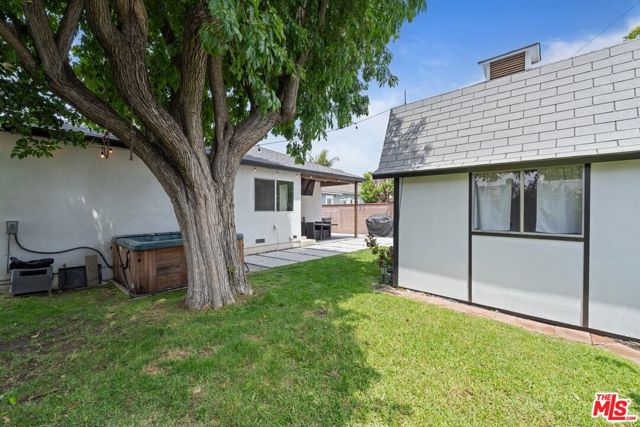 5216 Fidler Avenue, Lakewood CA: https://media.crmls.org/mediaz/9c9ba67a-ad38-4261-aad3-b31d324d1a55.jpg