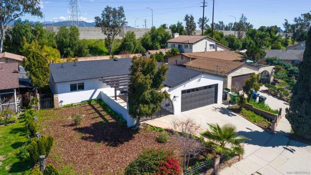 Image 2 for 8066 Teesdale Ave, North Hollywood, CA 91605