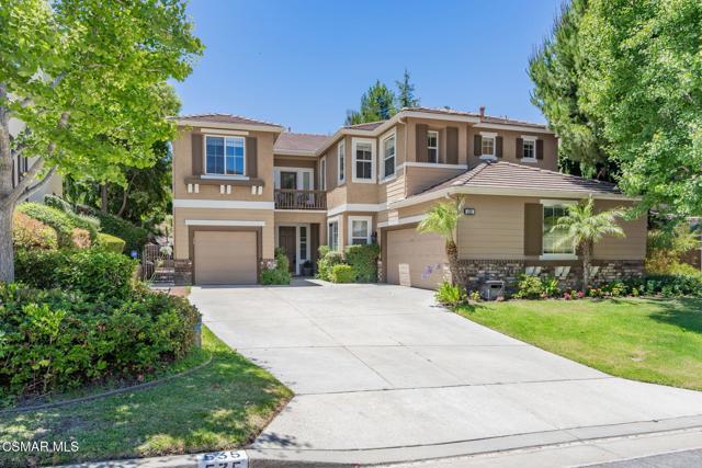 535 Winncastle Street, Simi Valley CA: https://media.crmls.org/mediaz/9c9cdb4e-484b-443d-acec-6d8b18477729.jpg