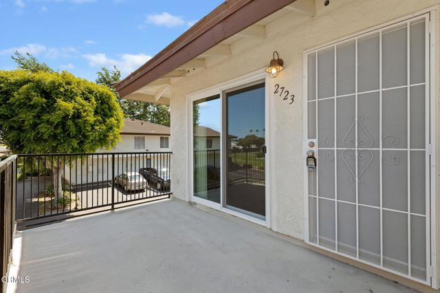 Detail Gallery Image 2 of 18 For 2723 Bolker Way, Port Hueneme,  CA 93041 - 3 Beds | 2 Baths