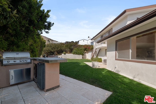 3505 Coast View Drive photo 17