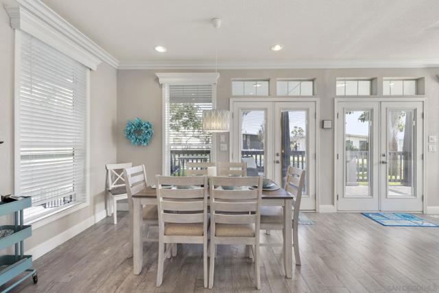 7313 Santa Barbara St, Carlsbad CA: https://media.crmls.org/mediaz/9c9ecd43-9475-4149-8055-ac2c84058ab6.jpg