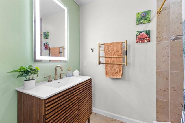 53640 Avenida Rubio, La Quinta CA: https://media.crmls.org/mediaz/9c9f826e-40b5-4425-936f-d379c7351172.jpg