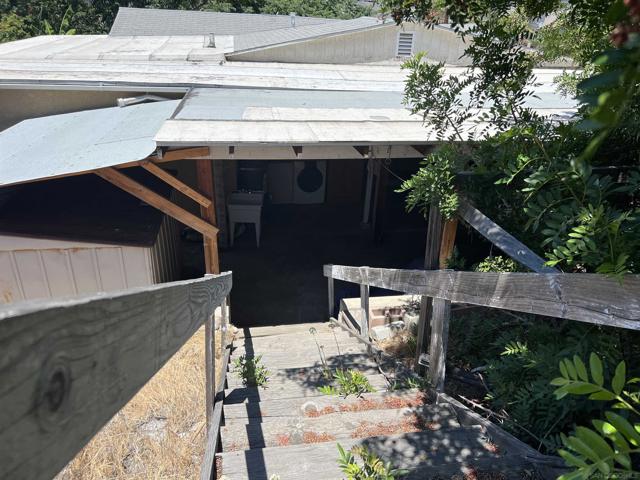 3647 Lemona Ave, San Diego CA: https://media.crmls.org/mediaz/9ca3297b-ebcf-40c2-9936-c48eeee80bf4.jpg