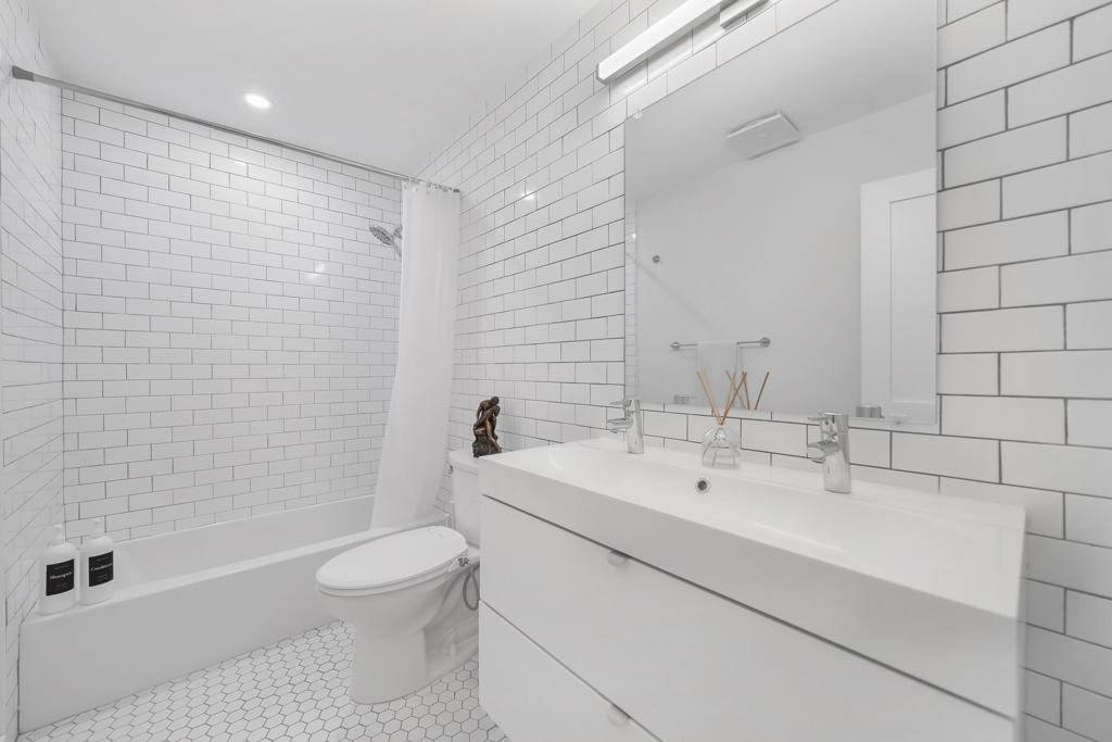 MLS #219135486DA image #10