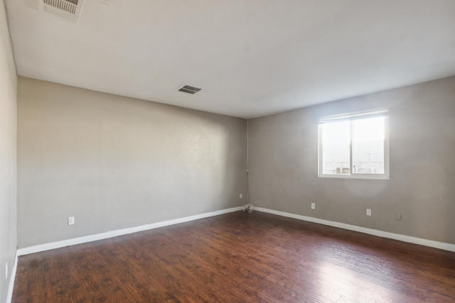 53385 Eisenhower Dr Drive, La Quinta CA: https://media.crmls.org/mediaz/9ca48ce7-70c6-4920-8569-6e25d5d5fb55.jpg