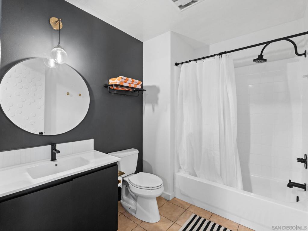 527 10th - photo 18
